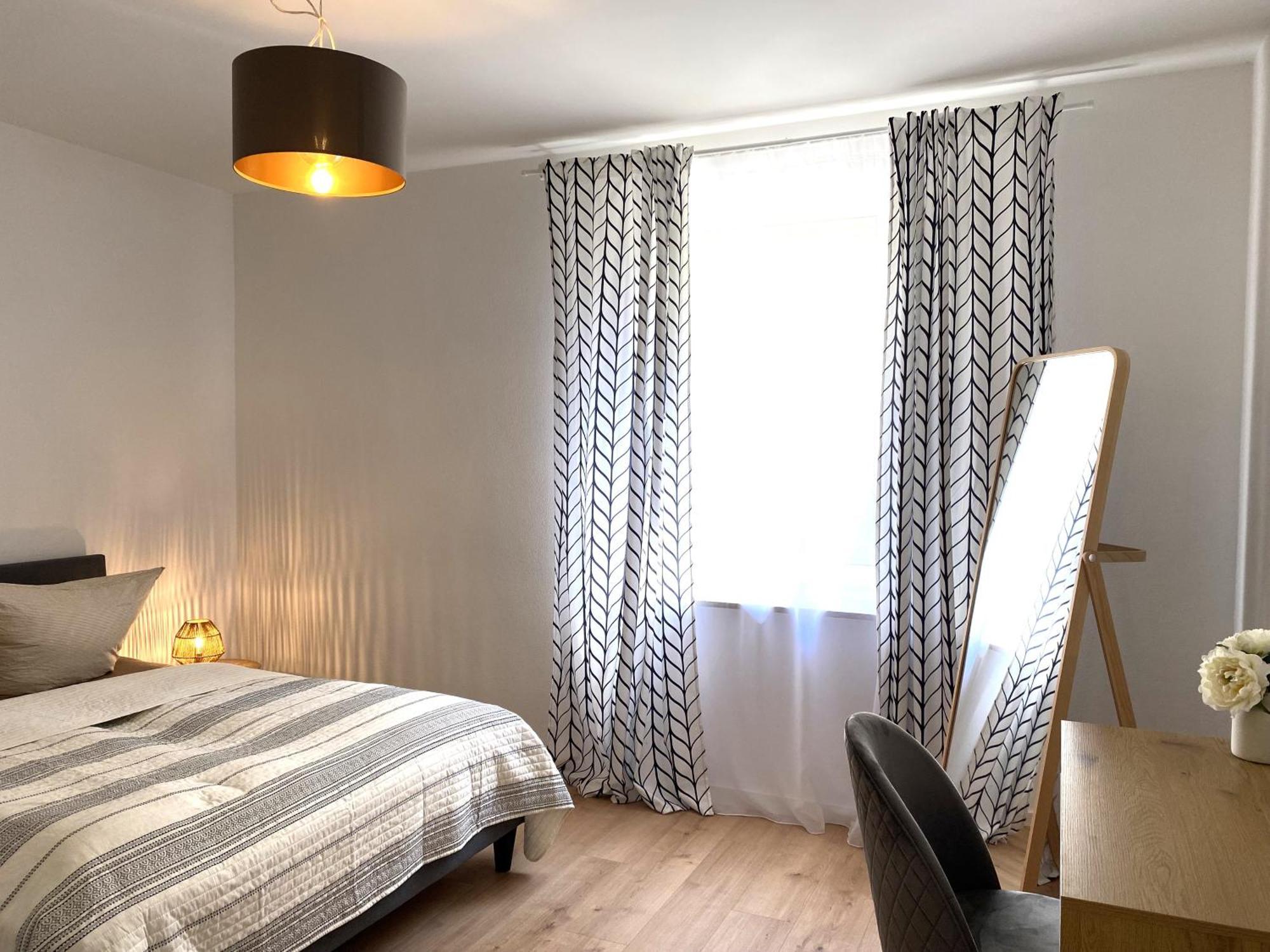 Modern Living Apartment - Naehe Krankenhaus, Altstadt, Bahnhof - 3-Zimmer Amberg Eksteriør billede