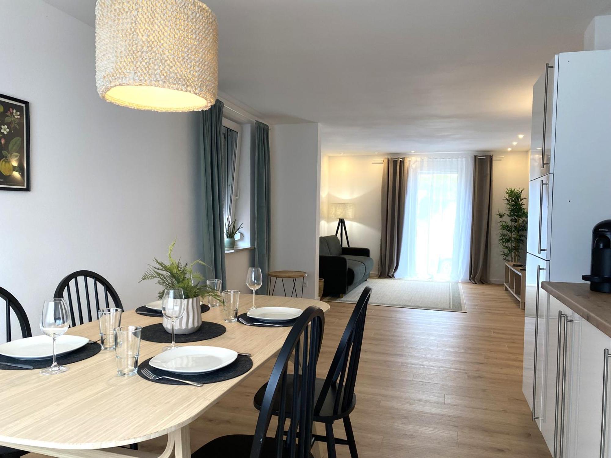 Modern Living Apartment - Naehe Krankenhaus, Altstadt, Bahnhof - 3-Zimmer Amberg Eksteriør billede