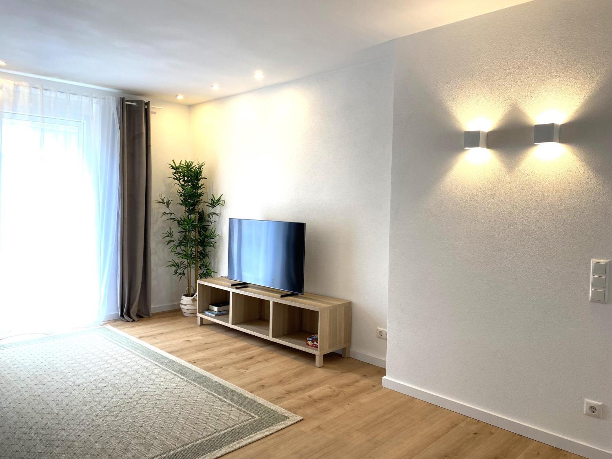 Modern Living Apartment - Naehe Krankenhaus, Altstadt, Bahnhof - 3-Zimmer Amberg Eksteriør billede